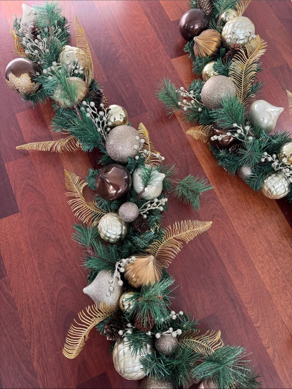 Festive Green and Gold Holiday Garland with Ornaments
